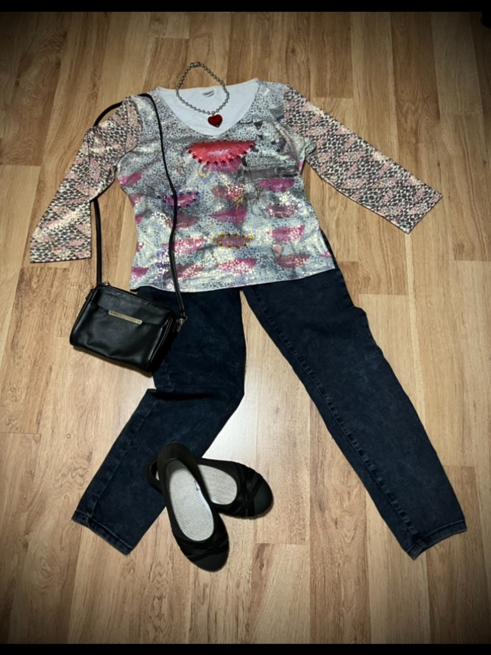 Women’s Multicolor Long-Sleeve Jersey Top with Metallic Accents
